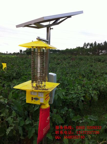 安全杀虫灯PS-15VI-2型太阳能农田专用杀虫灯，绿色诱控技术